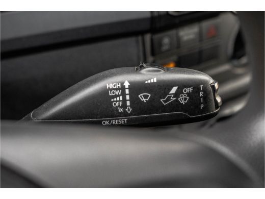 Volkswagen Transporter L1H1 | Trekhaak ActivLease financial lease