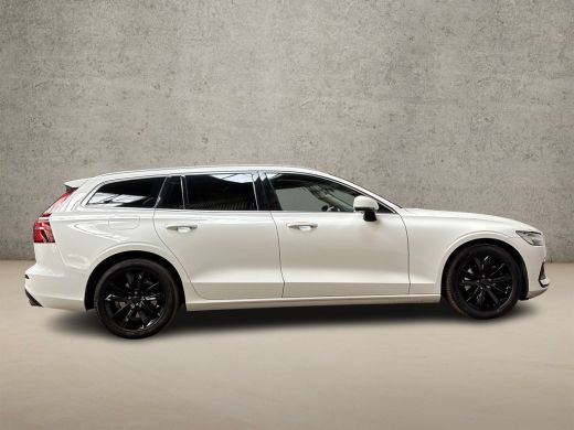 Volvo  V60 2.0 B3 Sport 163Pk Automaat (APPLE CARPLAY, GROOT NAVI, CAMERA, GETINT GLAS, KEYLESS, SPORTSTOELE... ActivLease financial lease