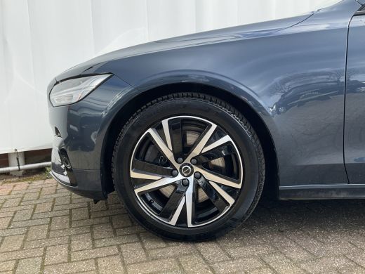 Volvo  V90 B4 Ultimate Dark Leer Memory Camera Carplay Stoel/Stuurverw NL-Auto Uitstraling! ActivLease financial lease