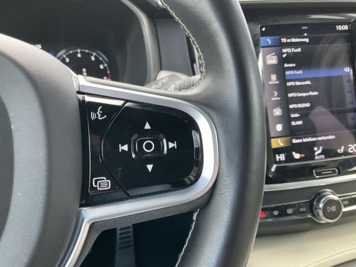 Volvo  V90 B4 Ultimate Dark Leer Memory Camera Carplay Stoel/Stuurverw NL-Auto Uitstraling! ActivLease financial lease