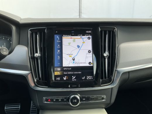 Volvo  V90 B4 Ultimate Dark Leer Memory Camera Carplay Stoel/Stuurverw NL-Auto Uitstraling! ActivLease financial lease