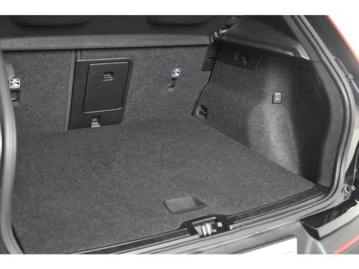 Volvo  XC40 1.5 T4 Recharge Inscription *1ste Eigenaar*Navigatie*Camera*Stoelverwarming* ActivLease financial lease