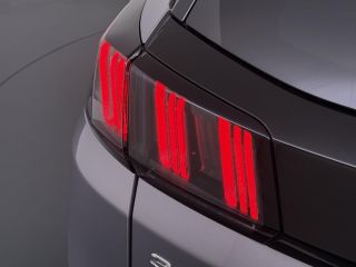 Peugeot 3008 1.6 HYbrid 225 Active Pack Business VAN &euro;26.900,- NU VOOR SLECHTS &euro;23.877,- Uw LENTEVOORDEEL &euro;3.0...