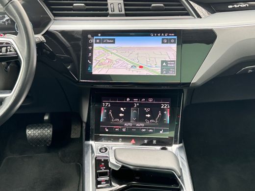 Audi Q8 e-tron 55 408pk quattro Advanced Edition Plus 115 kWh Parkeersensoren voor en achter | Lederen bekleding... ActivLease financial lease