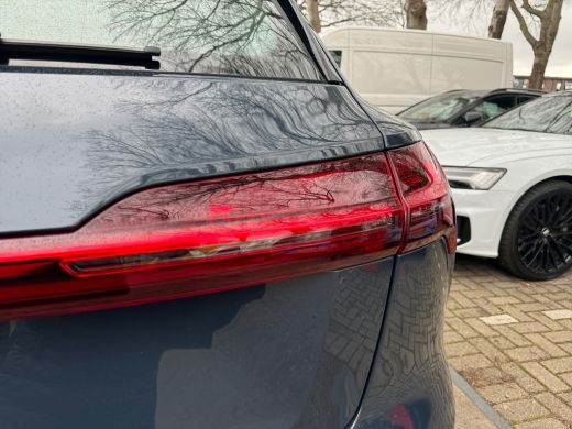 Audi Q8 e-tron 55 408pk quattro Advanced Edition Plus 115 kWh Parkeersensoren voor en achter | Lederen bekleding... ActivLease financial lease