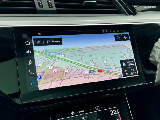 Audi Q8 e-tron 55 408pk quattro Advanced Edition Plus 115 kWh Parkeersensoren voor en achter | Lederen bekleding... ActivLease financial lease