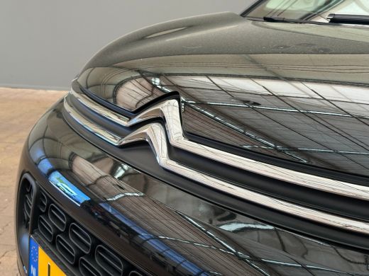 Citroën C3 Aircross 1.2 PureTech Shine Trekhaak | Climate | Camera | Parkeersensoren | Carplay | Navigatie | 17" Lich... ActivLease financial lease
