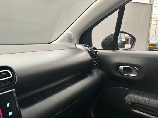 Citroën C3 Aircross 1.2 PureTech Shine Trekhaak | Climate | Camera | Parkeersensoren | Carplay | Navigatie | 17" Lich... ActivLease financial lease