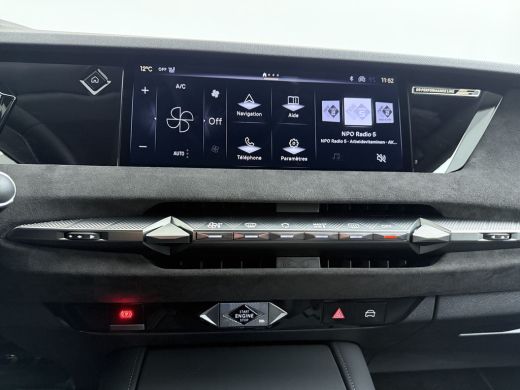 DS N&deg;4 Performance Line - E-Tense | 6 voudig elektrisch verstelbare passagiersstoel | Achteruitrijcamera... ActivLease financial lease