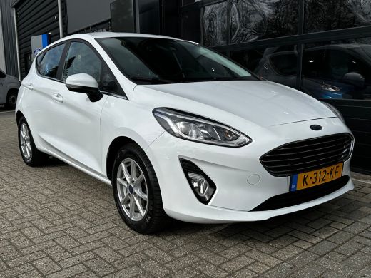 Ford Fiesta 1.0 Titanium | STUUR, STOEL EN VOORRUITVERWARMING| NAVIGATIE + APPLE CARPLAY/ANDROID AUTO| PARKEE... ActivLease financial lease