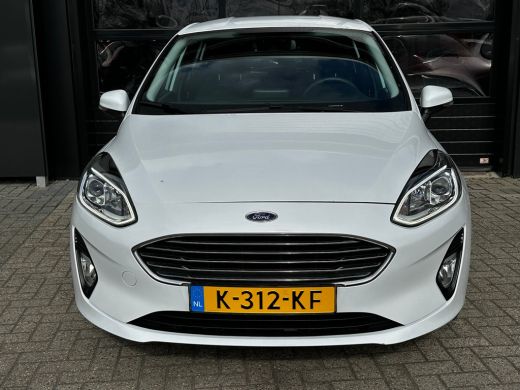 Ford Fiesta 1.0 Titanium | STUUR, STOEL EN VOORRUITVERWARMING| NAVIGATIE + APPLE CARPLAY/ANDROID AUTO| PARKEE... ActivLease financial lease