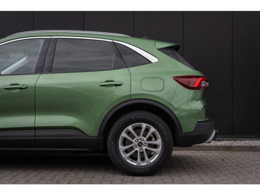 Ford Kuga 2.5 PHEV Titanium | Standkachel | Adaptieve cruise | Dodehoek detectie | Winter-pack | Trekhaak ActivLease financial lease