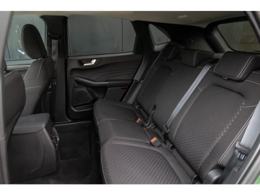 Ford Kuga 2.5 PHEV Titanium | Standkachel | Adaptieve cruise | Dodehoek detectie | Winter-pack | Trekhaak ActivLease financial lease