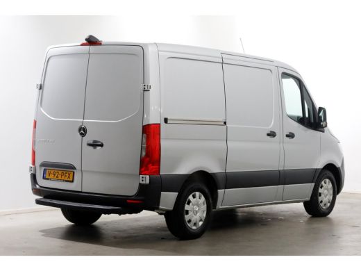 Mercedes-Benz Sprinter 311 CDI 115pk RWD L1H1 Inrichting/Navi/Camera 08-2019 ActivLease financial lease