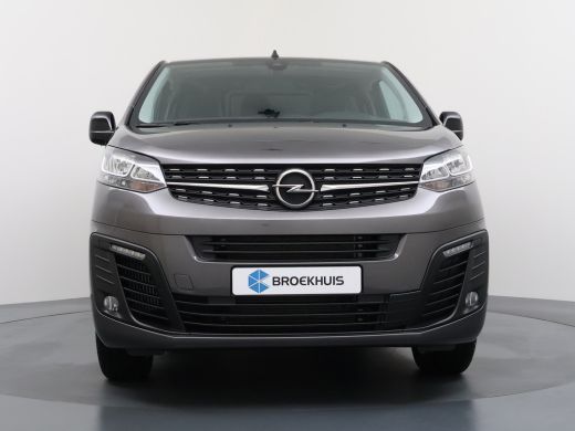 Opel Vivaro L2H1 180pk Automaat | BPM VRIJ | Bumpers in carrosseriekleur | Cruise control | Dodehoek detectie ActivLease financial lease