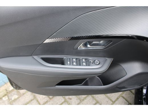 Peugeot 208 Hybrid 100 e-DCS6 Allure | Apple Carplay/Android Auto|telefoonintegratie premium | Armsteun voor ... ActivLease financial lease