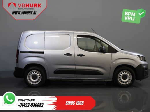 Peugeot e-Partner 50 kWh 280 km WLTP Snellader/ 3 Pers./ Standkachel/ Carplay/ Airco/ Cruise/ Navi/ PDC/ Trekhaak ActivLease financial lease