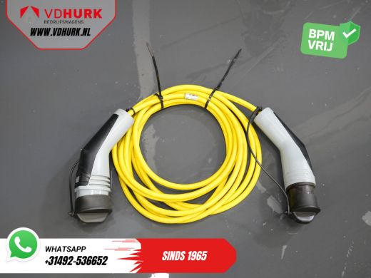 Peugeot e-Partner 50 kWh 280 km WLTP Snellader/ 3 Pers./ Standkachel/ Carplay/ Airco/ Cruise/ Navi/ PDC/ Trekhaak ActivLease financial lease