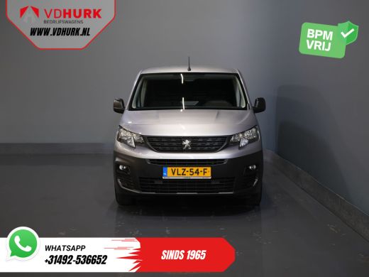 Peugeot e-Partner 50 kWh 280 km WLTP Snellader/ 3 Pers./ Standkachel/ Carplay/ Airco/ Cruise/ Navi/ PDC/ Trekhaak ActivLease financial lease