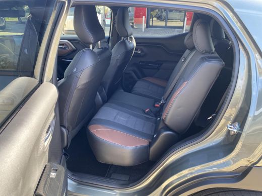 Suzuki e Vitara Style 61 kWh | Nieuwe auto !| Direct uit voorraad leverbaar | ActivLease financial lease