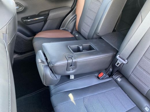 Suzuki e Vitara Style 61 kWh | Nieuwe auto !| Direct uit voorraad leverbaar | ActivLease financial lease