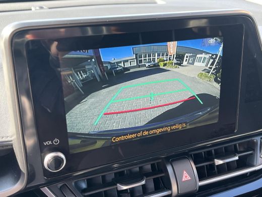 Toyota C-HR 1.8 Hybrid Executive | Stoel- + stuurverwarming | Carplay | Parkeersensoren | Dode hoek waarschuw... ActivLease financial lease