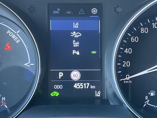 Toyota C-HR 1.8 Hybrid Executive | Stoel- + stuurverwarming | Carplay | Parkeersensoren | Dode hoek waarschuw... ActivLease financial lease