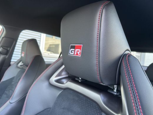 Toyota Corolla Cross Hybrid 180 GR Sport ActivLease financial lease