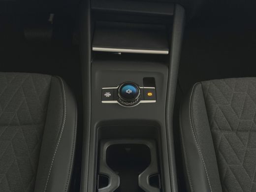 Volkswagen Tiguan 1.5 eHYBRID NW AUTO 2026 STOEL/STUUR VERW CAMERA VW.TREKHAAK TRAILER ASSIST ELEK.KLEP PHEV PLUG I... ActivLease financial lease