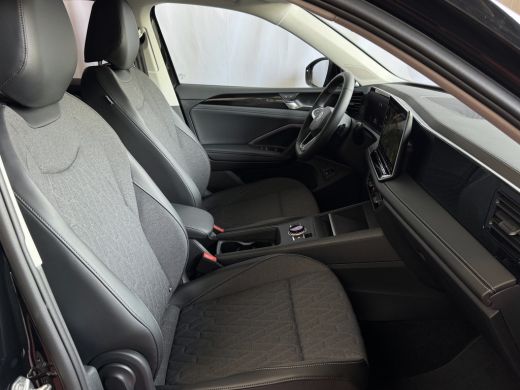 Volkswagen Tiguan 1.5 eHYBRID NW AUTO 2026 STOEL/STUUR VERW CAMERA VW.TREKHAAK TRAILER ASSIST ELEK.KLEP PHEV PLUG I... ActivLease financial lease