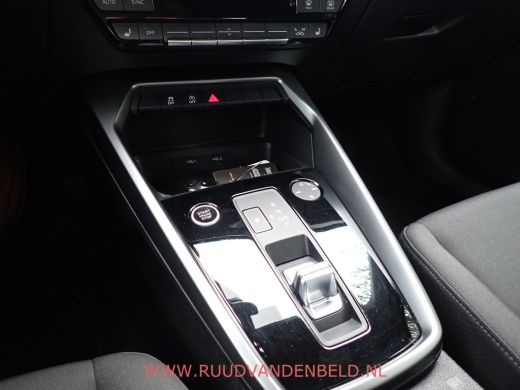 Audi A3 Sportback 35 TFSI Pro Line !! INCL 12 MAAND GARANTIE !! / ACC / CARPLAY ActivLease financial lease