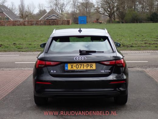 Audi A3 Sportback 35 TFSI Pro Line !! INCL 12 MAAND GARANTIE !! / ACC / CARPLAY ActivLease financial lease
