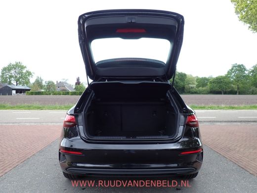 Audi A3 Sportback 35 TFSI Pro Line !! INCL 12 MAAND GARANTIE !! / ACC / CARPLAY / STOELVERWARMING ActivLease financial lease