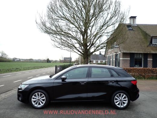 Audi A3 Sportback 35 TFSI Pro Line !! INCL 12 MAAND GARANTIE !! / ACC / CARPLAY ActivLease financial lease