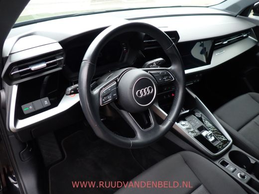 Audi A3 Sportback 35 TFSI Pro Line !! INCL 12 MAAND GARANTIE !! / ACC / CARPLAY ActivLease financial lease