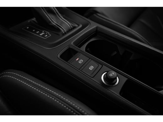 Audi Q3 45 TFSI e S Edition 245PK | Camera achter | Stoelverw. voor | Comfort sleutel | Matrix LED Koplampen ActivLease financial lease