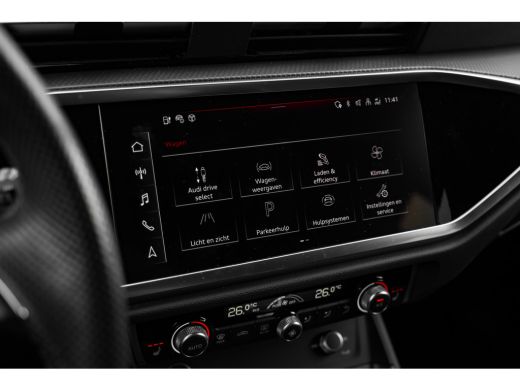 Audi Q3 45 TFSI e S Edition 245PK | Camera achter | Stoelverw. voor | Comfort sleutel | Matrix LED Koplampen ActivLease financial lease