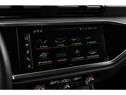 Audi Q3 45 TFSI e S Edition 245PK | Camera achter | Stoelverw. voor | Comfort sleutel | Matrix LED Koplampen ActivLease financial lease