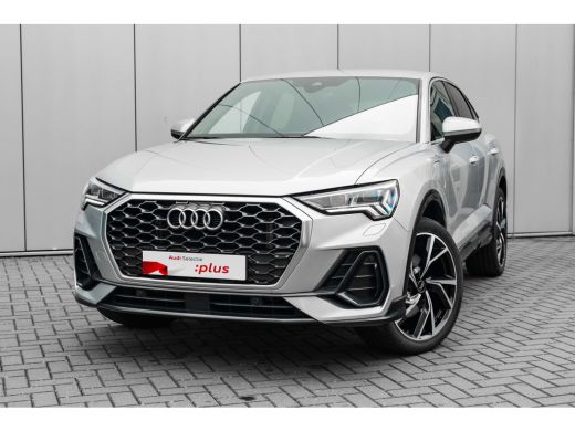 Audi Q3 45 TFSI e S Edition 245PK | Camera achter | Stoelverw. voor | Comfort sleutel | Matrix LED Koplampen ActivLease financial lease