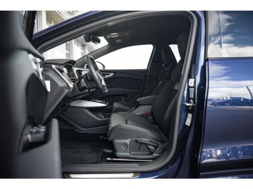 Audi Q4 e-tron 45 quattro Advanced edition 82 kWh | Achteruitrijcamera | ACC | Stoelverwarming | ActivLease financial lease