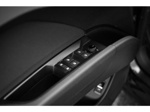 Audi Q4 e-tron 45 quattro Advanced edition 82 kWh | Achteruitrijcamera | ACC | Stoelverwarming | ActivLease financial lease