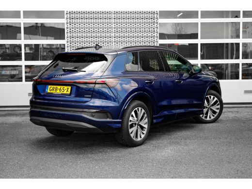 Audi Q4 e-tron 45 quattro Advanced edition 82 kWh | Achteruitrijcamera | ACC | Stoelverwarming | ActivLease financial lease