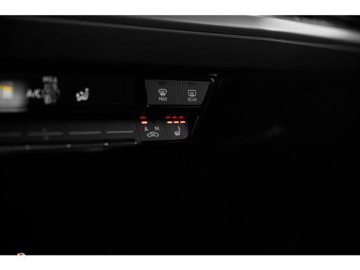 Audi Q4 e-tron 45 quattro Advanced edition 82 kWh | Achteruitrijcamera | ACC | Stoelverwarming | ActivLease financial lease