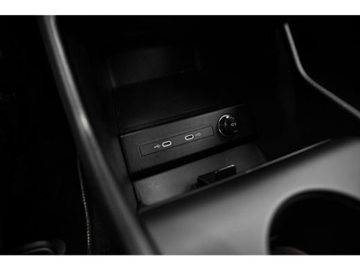 Audi Q4 e-tron 45 quattro Advanced edition 82 kWh | Achteruitrijcamera | ACC | Stoelverwarming | ActivLease financial lease