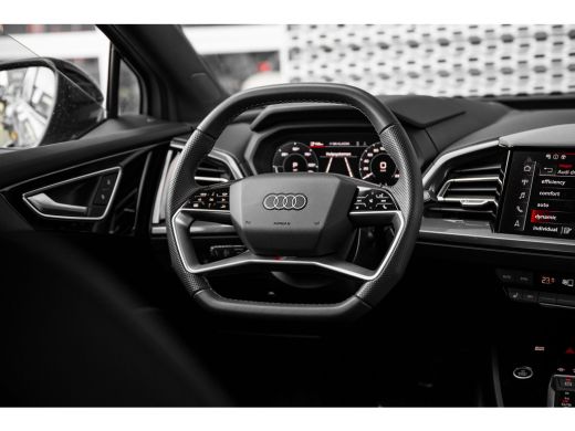 Audi Q4 Sportback e-tron 45 S Edition 82 kWh | Panoramadak | Trekhaak | HUD | 21" | Assistentiepakket Advanced | ActivLease financial lease