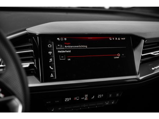 Audi Q4 Sportback e-tron 45 S Edition 82 kWh | Panoramadak | Trekhaak | HUD | 21" | Assistentiepakket Advanced | ActivLease financial lease