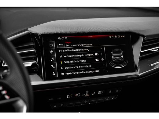 Audi Q4 Sportback e-tron 45 S Edition 82 kWh | Panoramadak | Trekhaak | HUD | 21" | Assistentiepakket Advanced | ActivLease financial lease