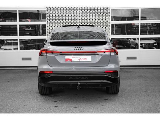 Audi Q4 Sportback e-tron 45 S Edition 82 kWh | Panoramadak | Trekhaak | HUD | 21" | Assistentiepakket Advanced | ActivLease financial lease