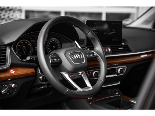 Audi Q5 55 TFSI e quattro Competition | Audi Exclusive | Panoramadak | Luchtvering | HUD | Bang & Olufsen... ActivLease financial lease