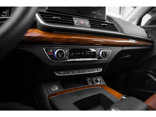 Audi Q5 55 TFSI e quattro Competition | Audi Exclusive | Panoramadak | Luchtvering | HUD | Bang & Olufsen... ActivLease financial lease